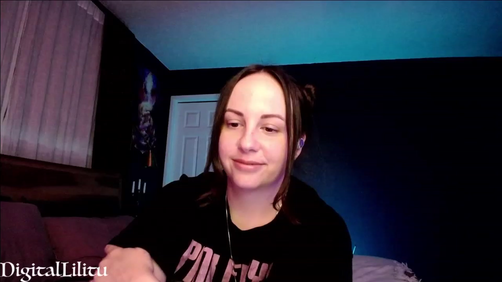 Gallery image thumbnail from DigitalLilitu's myfreecams stream on, 05/25/2023, 03:44 image 12 of 20