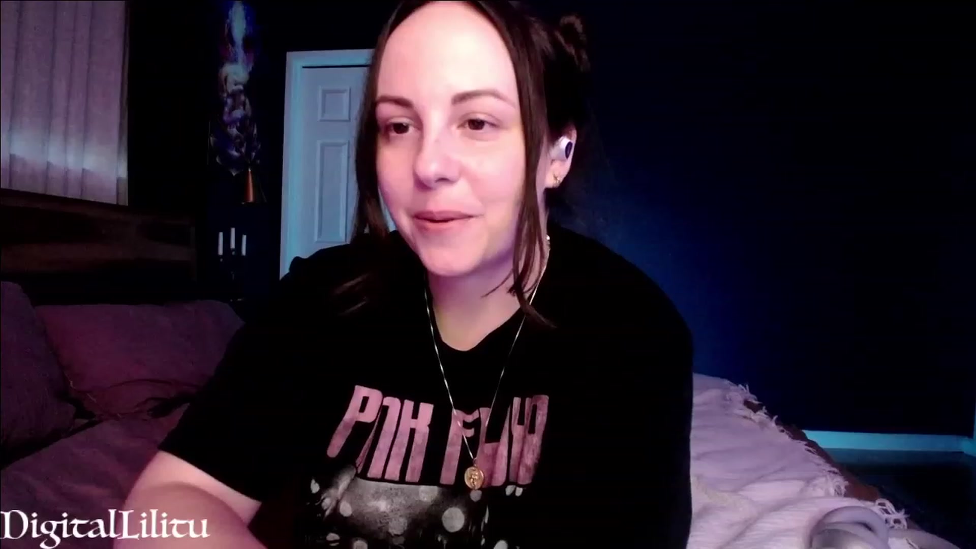 Gallery image thumbnail from DigitalLilitu's myfreecams stream on, 05/25/2023, 03:44 image 7 of 20