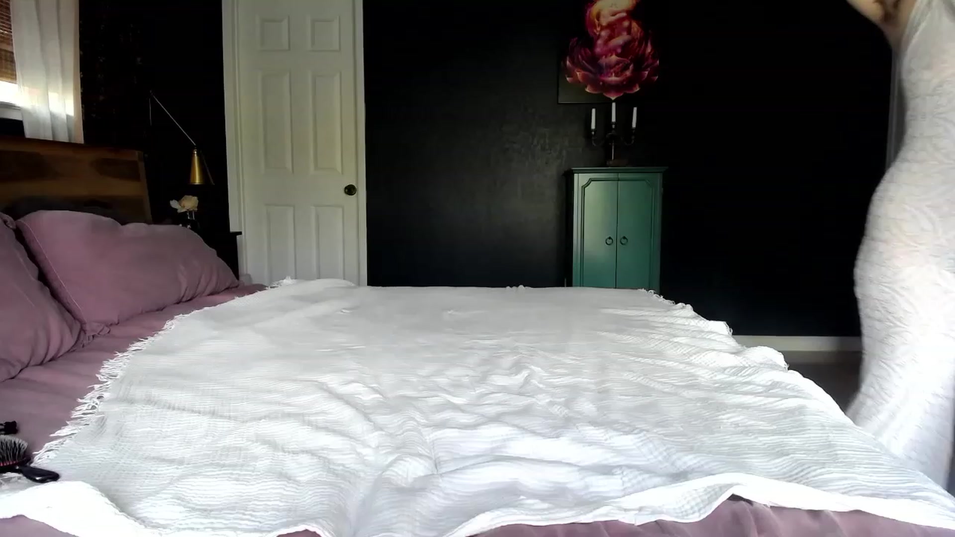 Gallery image thumbnail from DigitalLilitu's myfreecams stream on, 06/15/2023, 01:40 image 2 of 20