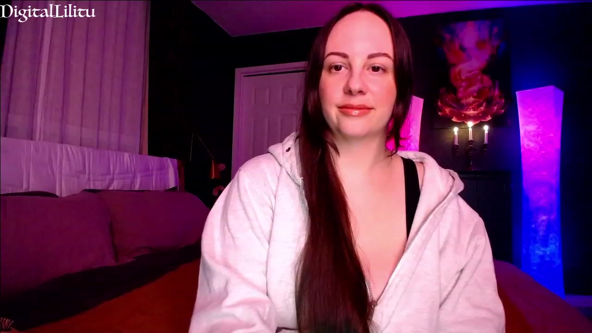 Gallery image thumbnail from DigitalLilitu's myfreecams stream on, 06/24/2023, 04:40 image 11 of 20