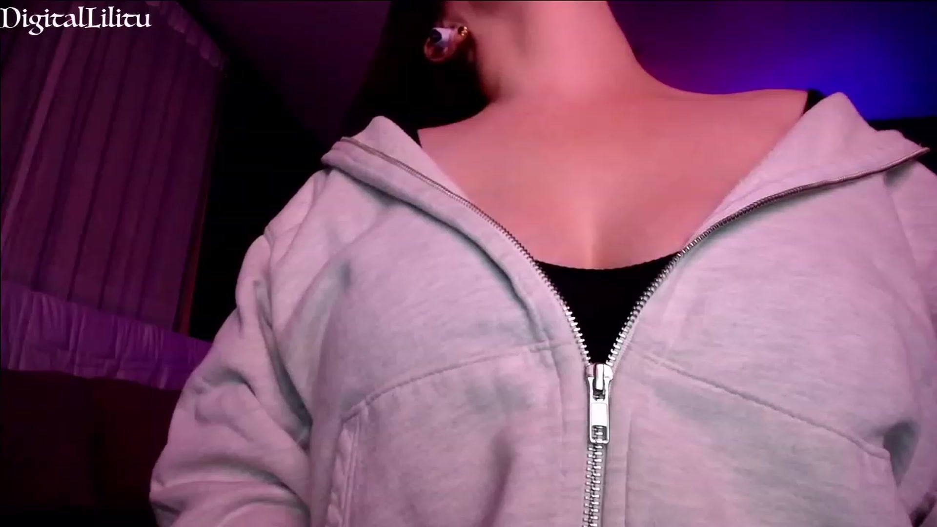 Gallery image thumbnail from DigitalLilitu's myfreecams stream on, 06/24/2023, 04:40 image 15 of 20
