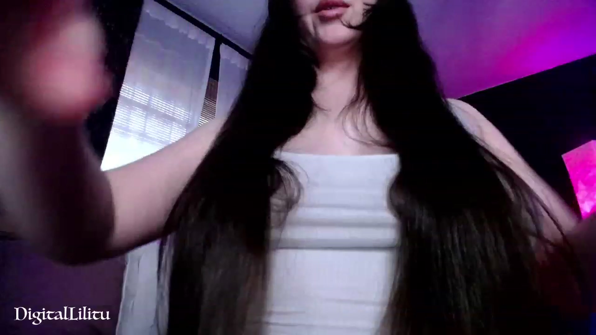 Gallery image thumbnail from DigitalLilitu's myfreecams stream on, 06/29/2023, 02:07 image 11 of 20