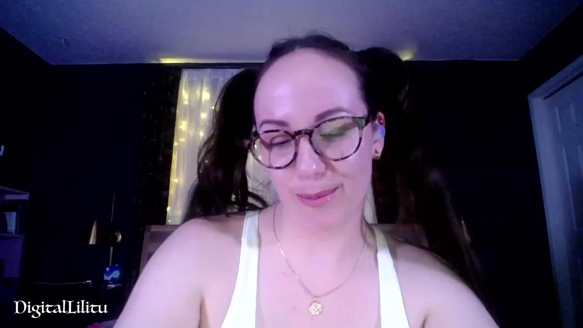Gallery image thumbnail from DigitalLilitu's myfreecams stream on, 07/25/2023, 05:41 image 5 of 20