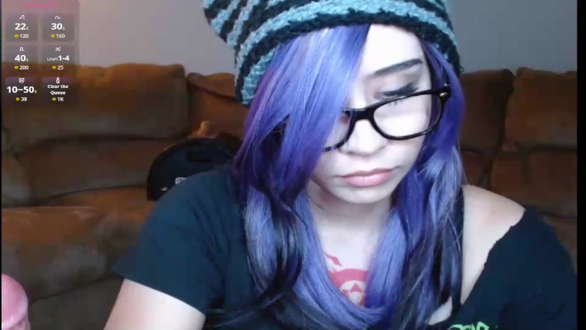 Gallery image thumbnail from Dilfhunter's myfreecams stream on, 07/09/2026, 17:24 image 8 of 20