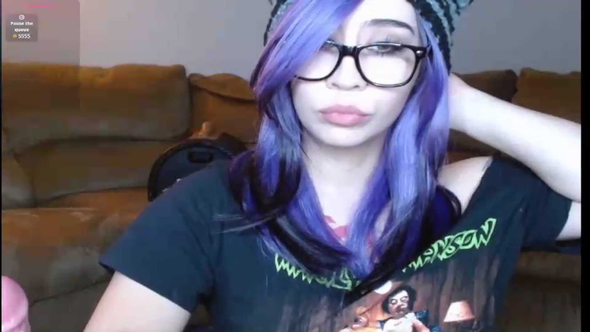 Gallery image thumbnail from Dilfhunter's myfreecams stream on, 07/09/2026, 17:24 image 9 of 20