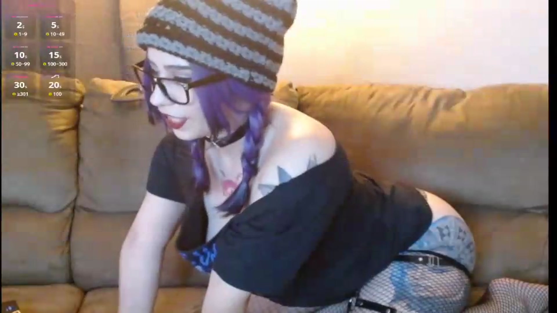 Gallery image thumbnail from Dilfhunter's myfreecams stream on, 07/15/2026, 19:44 image 6 of 20