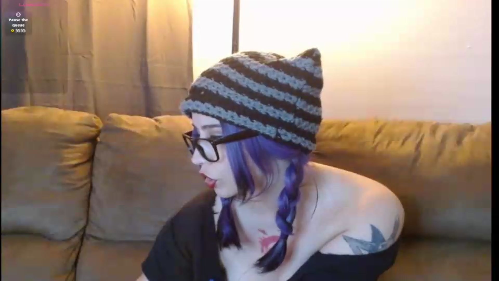 Gallery image thumbnail from Dilfhunter's myfreecams stream on, 07/15/2026, 20:53 image 10 of 20