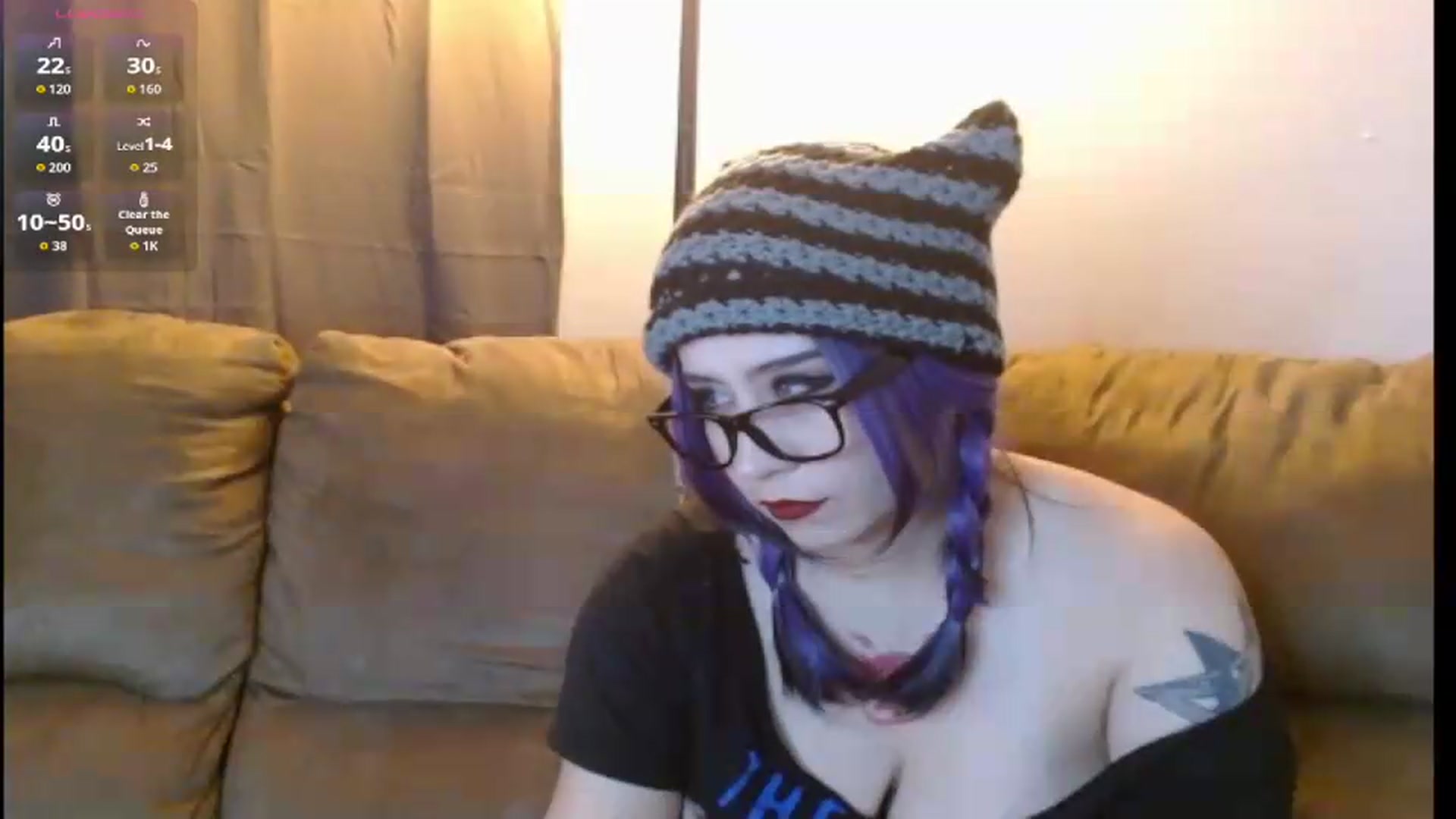 Gallery image thumbnail from Dilfhunter's myfreecams stream on, 07/15/2026, 20:53 image 18 of 20