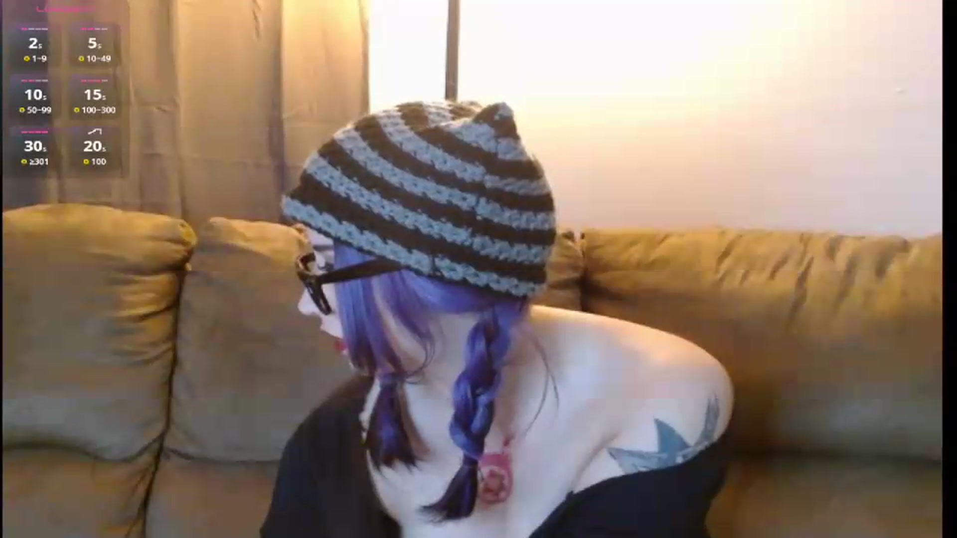 Gallery image thumbnail from Dilfhunter's myfreecams stream on, 07/15/2026, 20:53 image 14 of 20