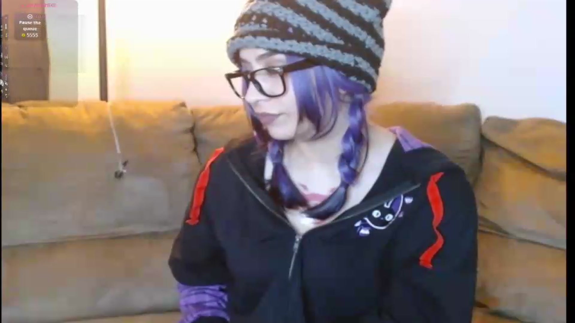 Gallery image thumbnail from Dilfhunter's myfreecams stream on, 07/17/2026, 19:44 image 2 of 20