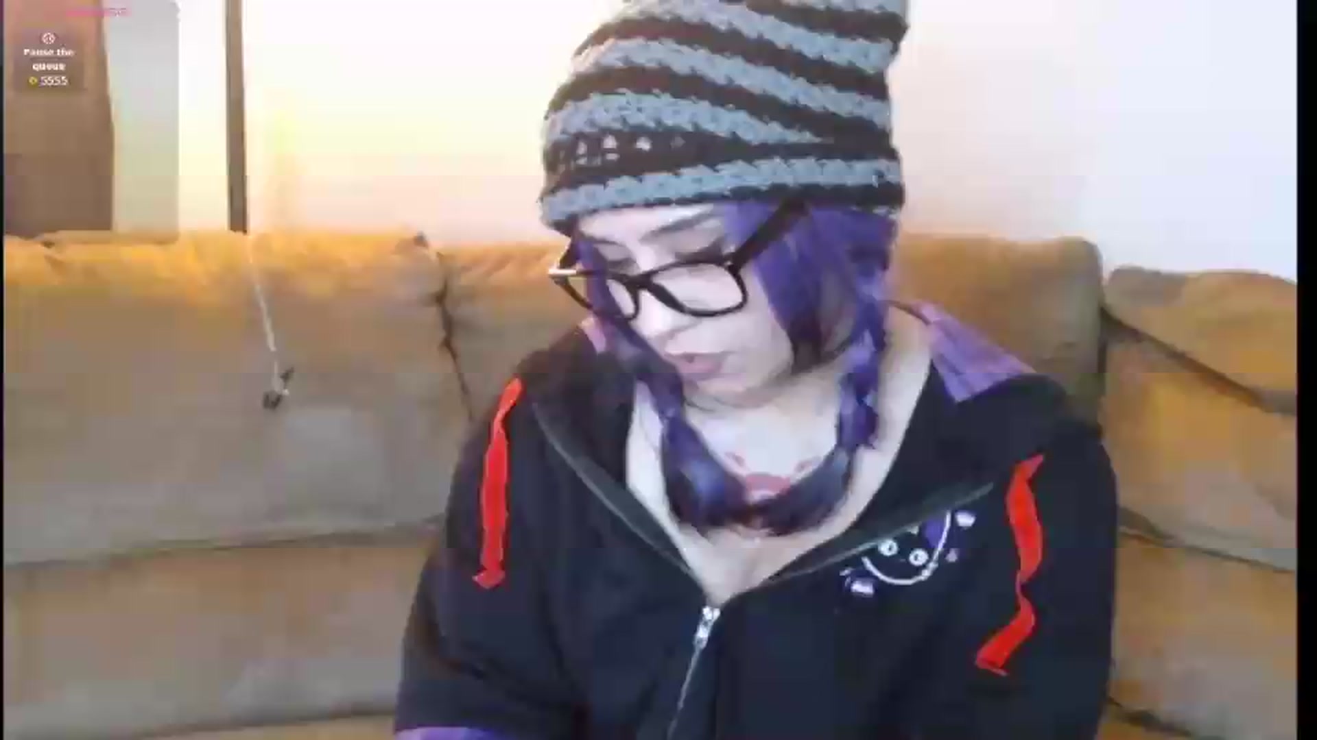 Gallery image thumbnail from Dilfhunter's myfreecams stream on, 07/17/2026, 19:44 image 1 of 20