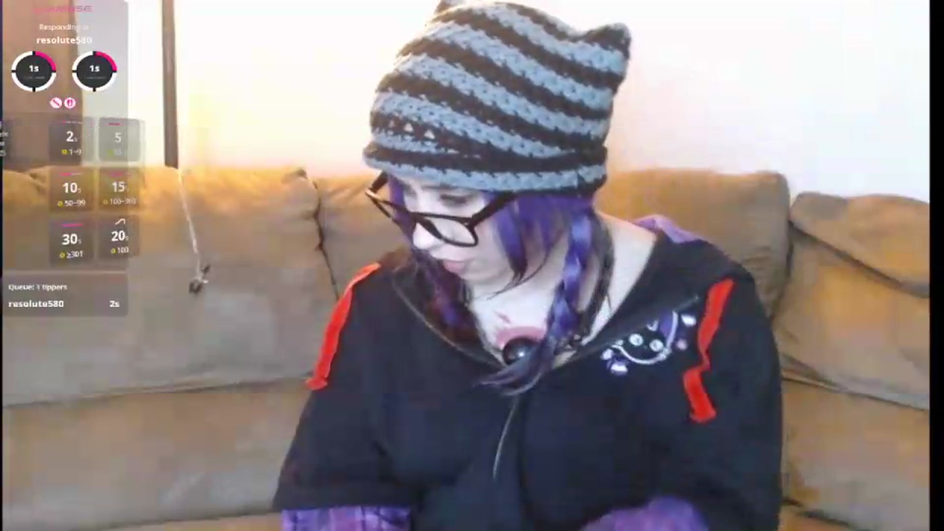Gallery image thumbnail from Dilfhunter's myfreecams stream on, 07/17/2026, 19:44 image 7 of 20