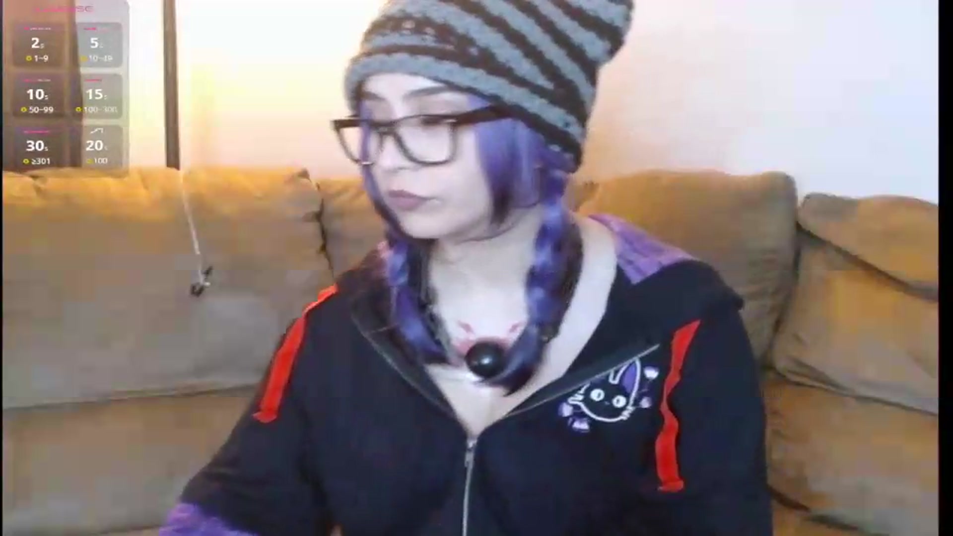 Gallery image thumbnail from Dilfhunter's myfreecams stream on, 07/17/2026, 19:44 image 6 of 20