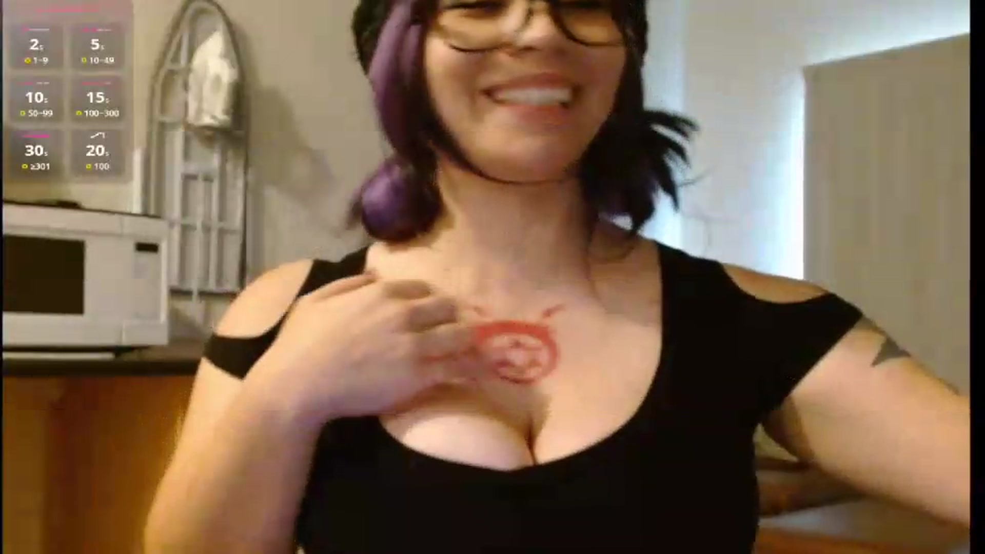 Gallery image thumbnail from Dilfhunter's myfreecams stream on, 08/03/2026, 19:45 image 3 of 20