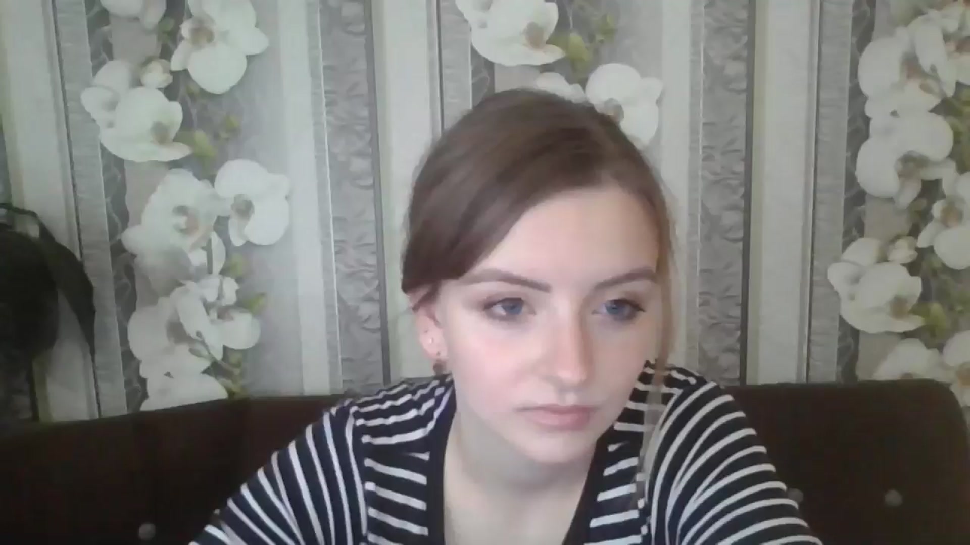 Gallery image thumbnail from DinaLennox's myfreecams stream on, 11/13/2025, 12:55 image 4 of 20