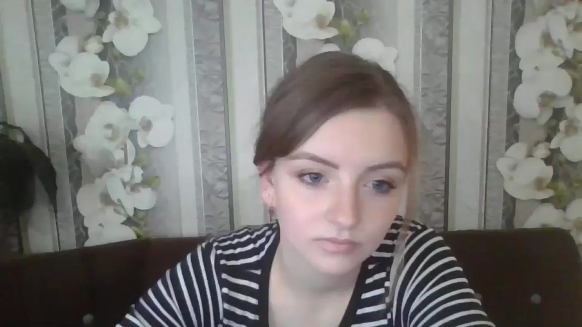 Gallery image thumbnail from DinaLennox's myfreecams stream on, 11/13/2025, 12:55 image 1 of 20