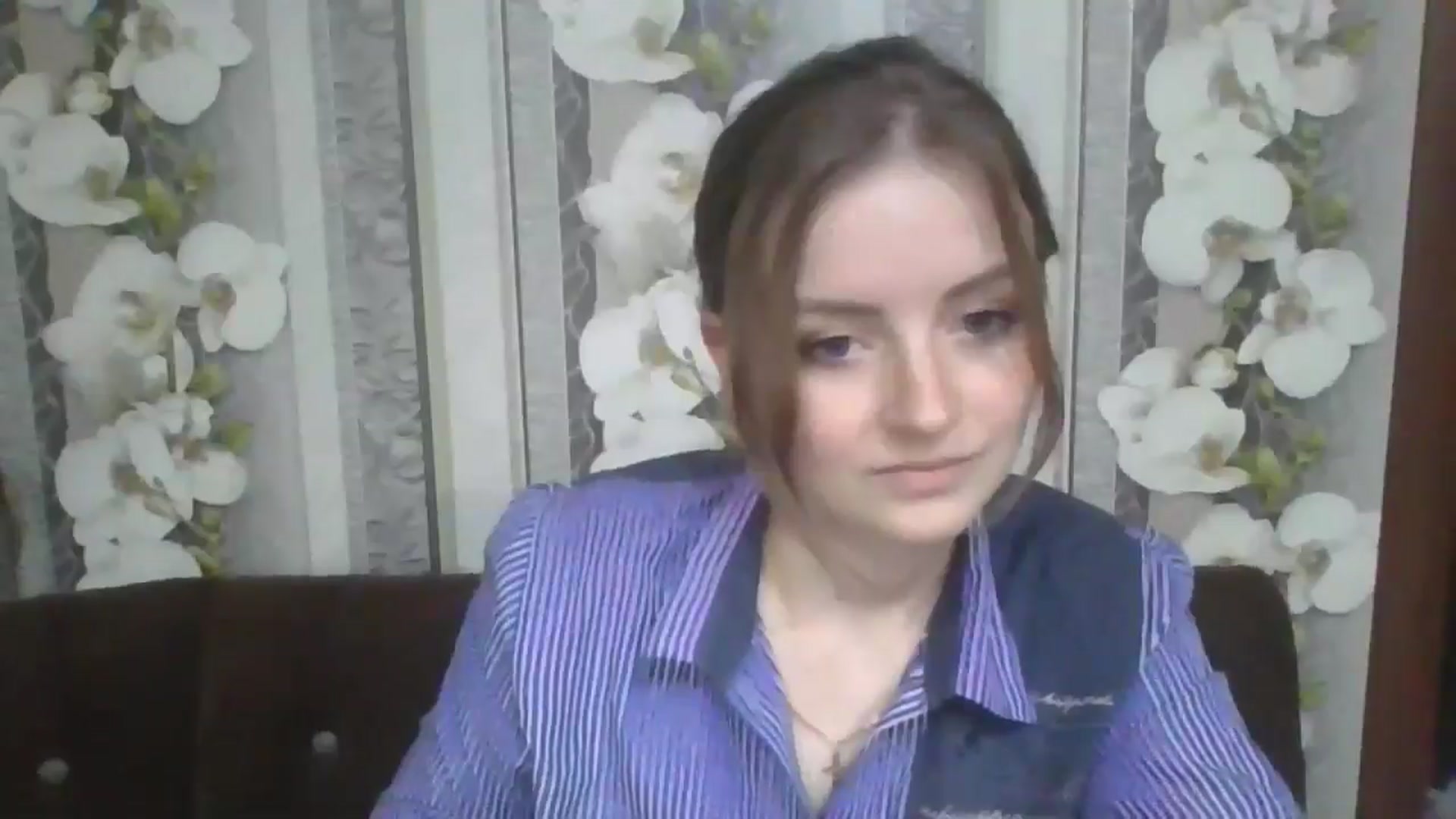 Gallery image thumbnail from DinaLennox's myfreecams stream on, 11/18/2025, 19:53 image 13 of 20