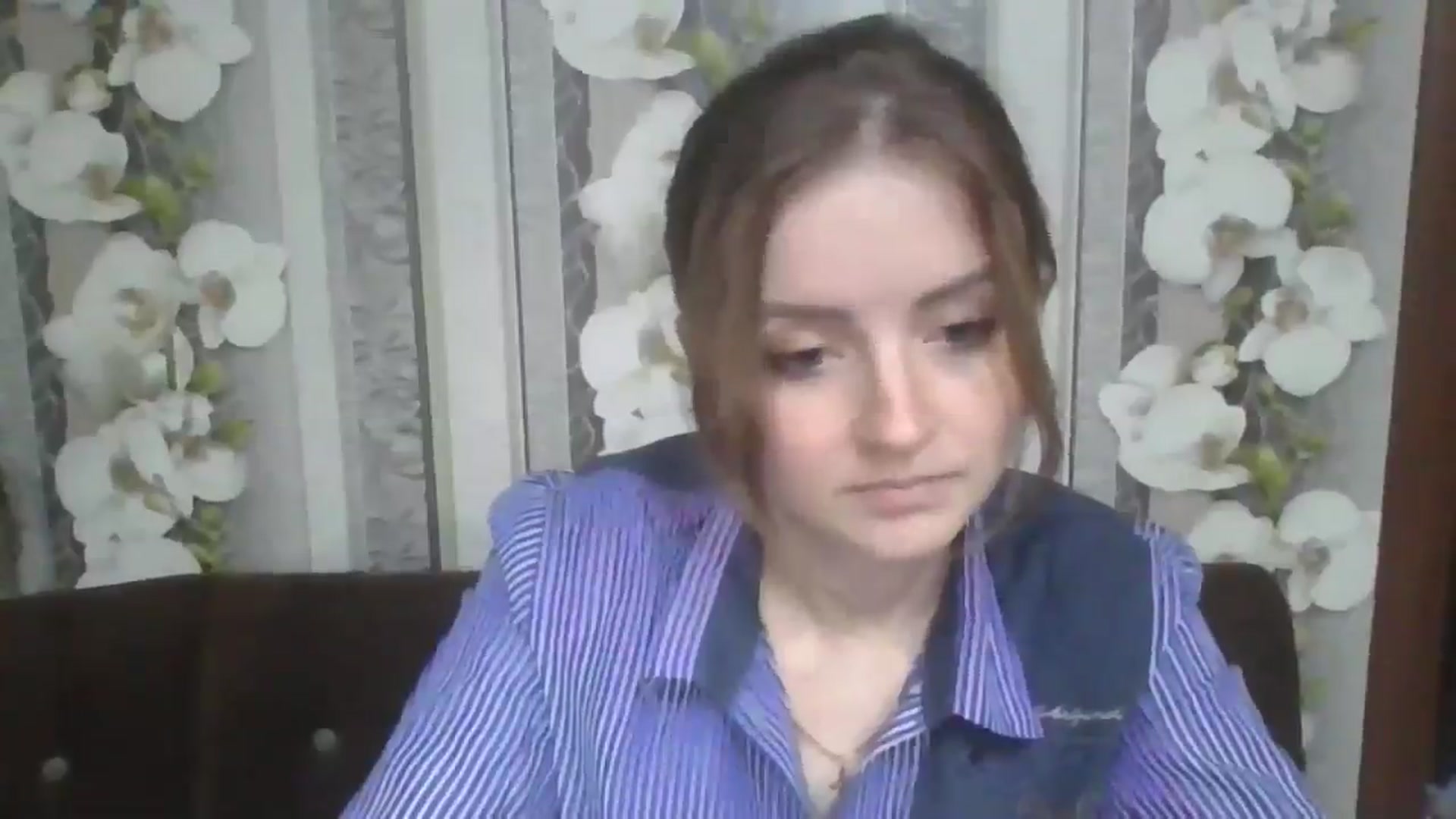 Gallery image thumbnail from DinaLennox's myfreecams stream on, 11/18/2025, 19:53 image 9 of 20