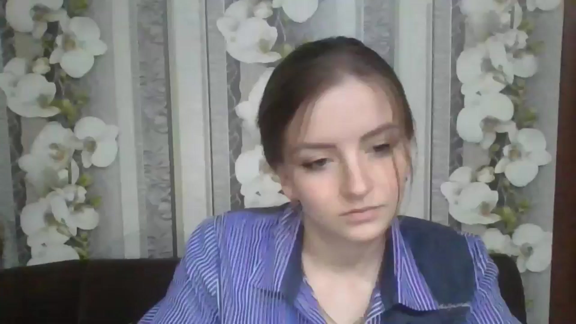 Gallery image thumbnail from DinaLennox's myfreecams stream on, 11/20/2025, 19:45 image 11 of 20