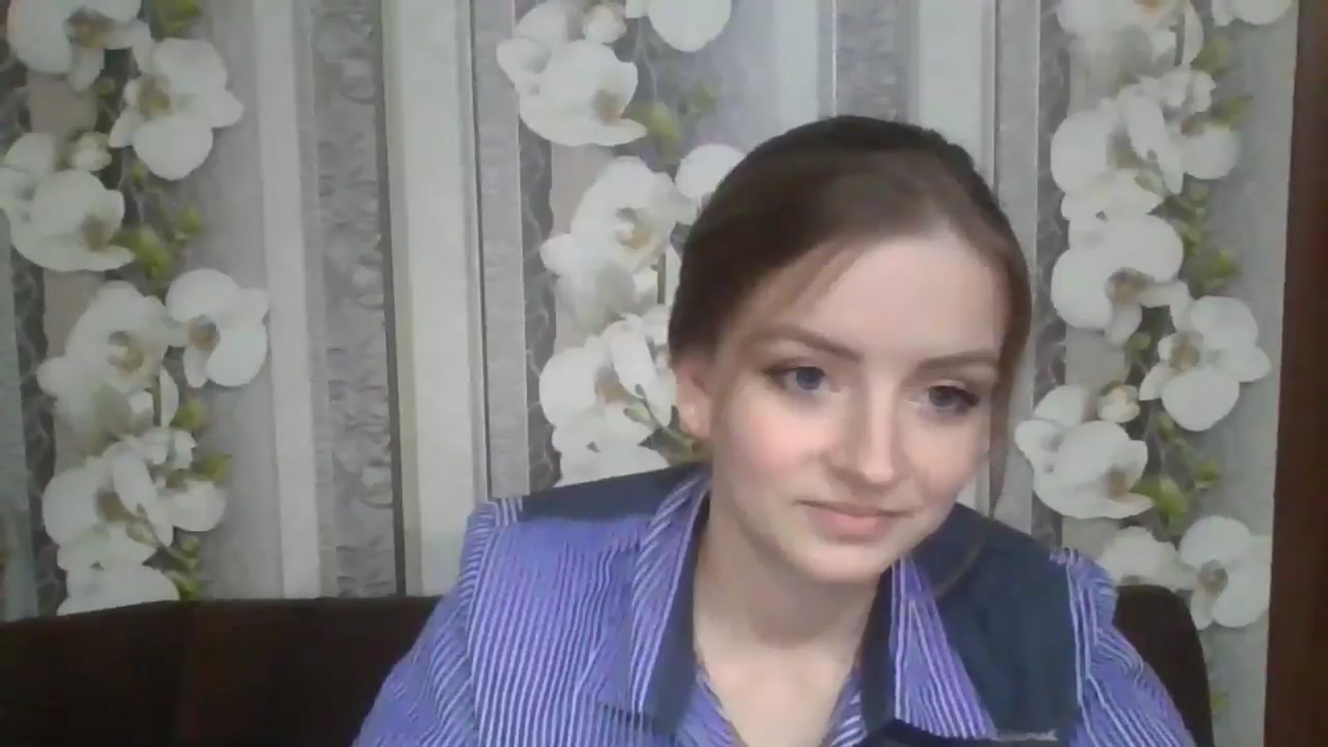 Gallery image thumbnail from DinaLennox's myfreecams stream on, 11/20/2025, 19:45 image 5 of 20
