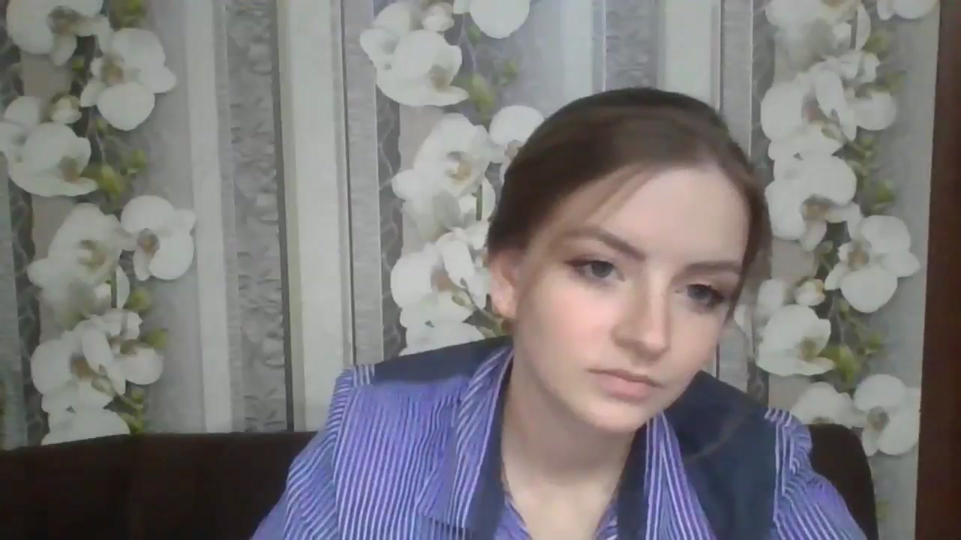 Gallery image thumbnail from DinaLennox's myfreecams stream on, 11/20/2025, 19:45 image 2 of 20