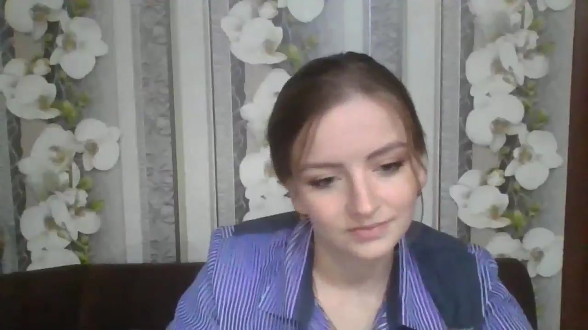 Gallery image thumbnail from DinaLennox's myfreecams stream on, 11/20/2025, 19:45 image 6 of 20