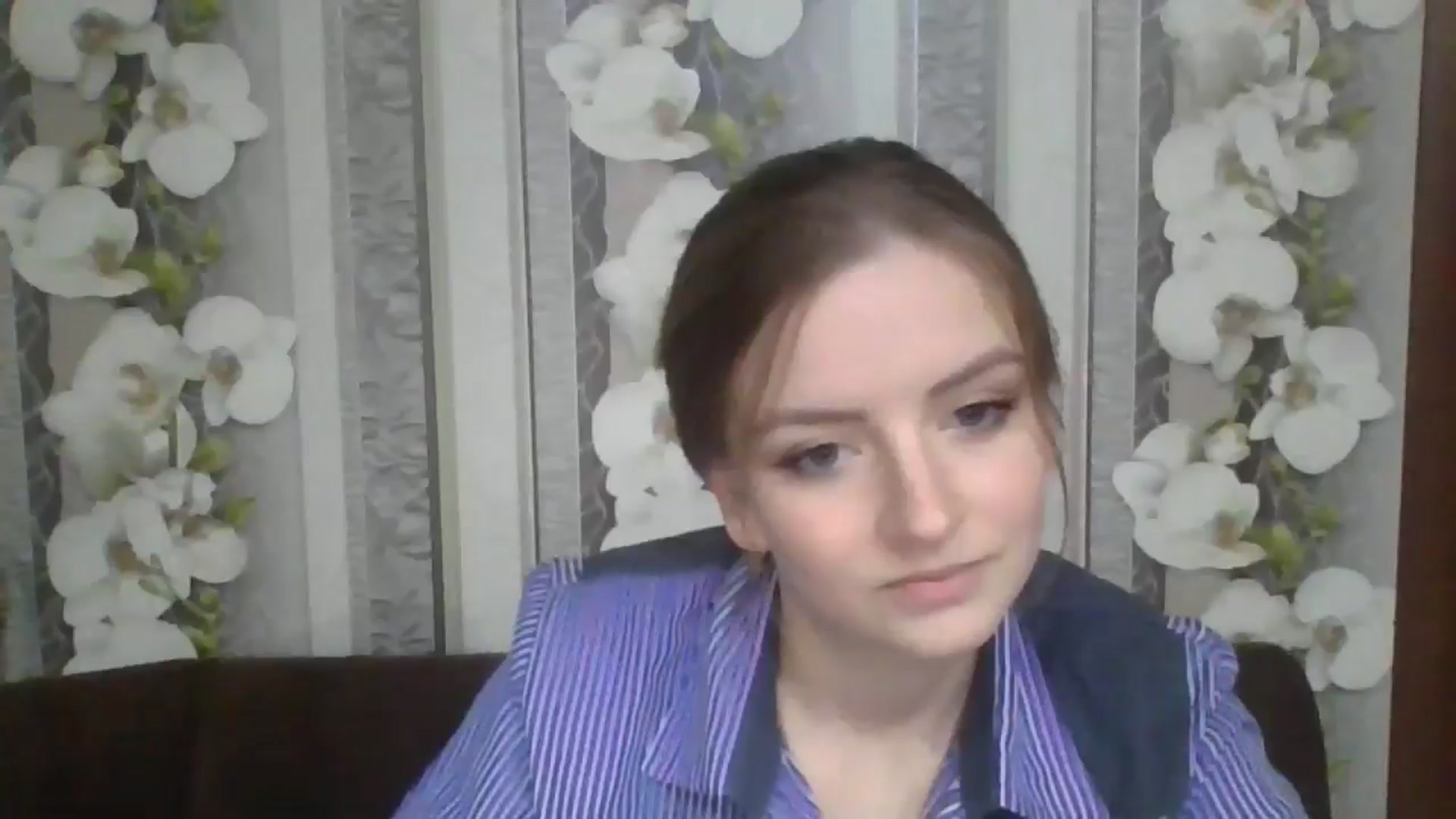 Gallery image thumbnail from DinaLennox's myfreecams stream on, 11/20/2025, 19:45 image 4 of 20