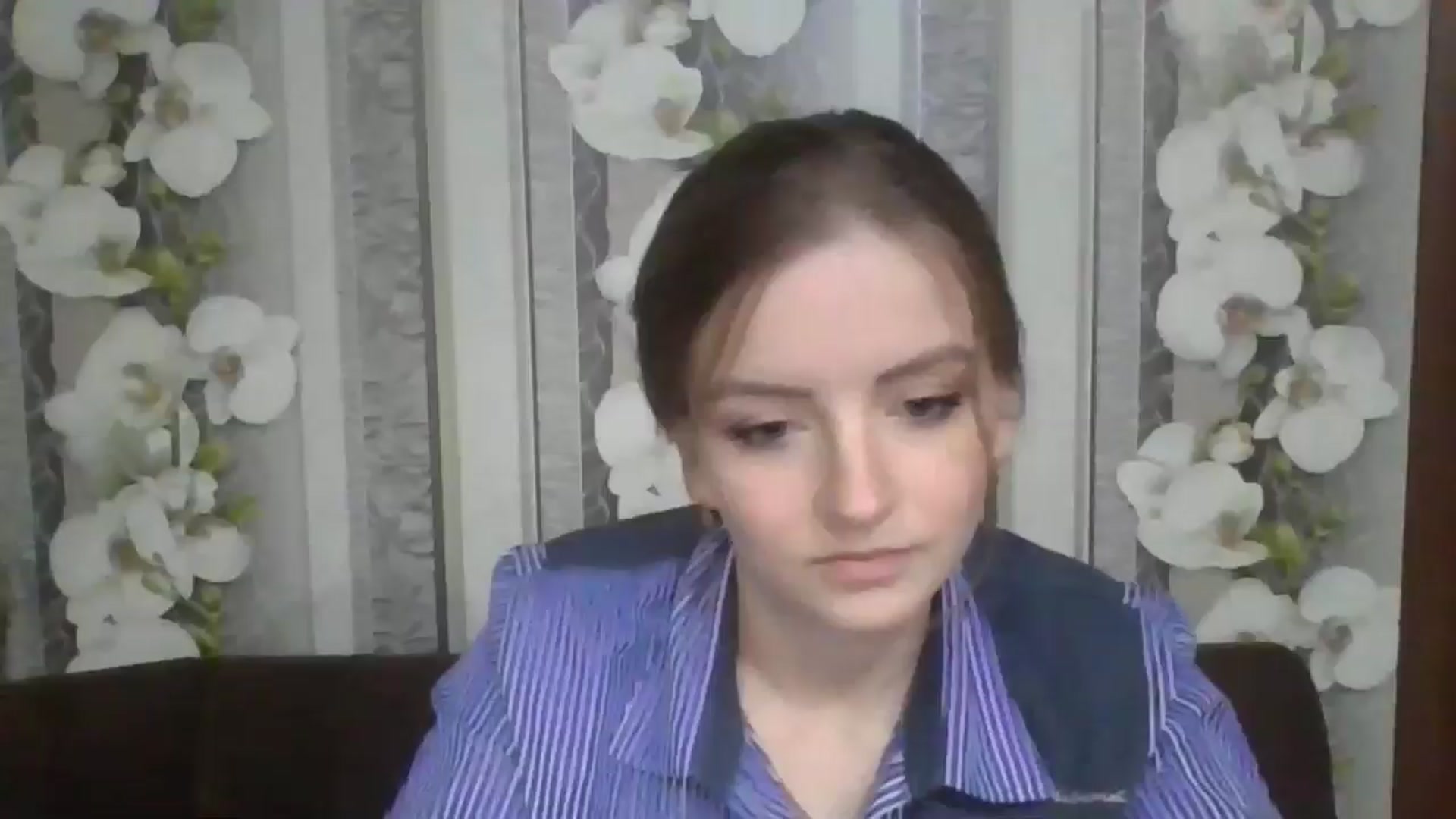 Gallery image thumbnail from DinaLennox's myfreecams stream on, 11/20/2025, 19:45 image 1 of 20