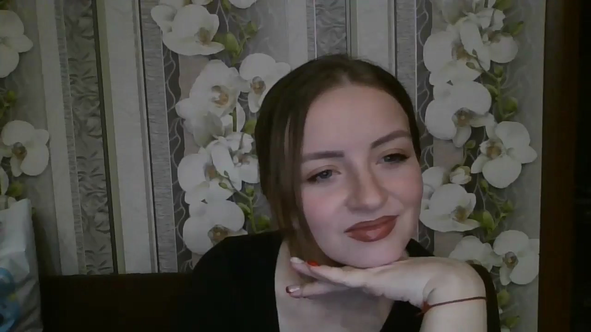 Gallery image thumbnail from DinaLennox's myfreecams stream on, 12/27/2025, 15:24 image 14 of 20