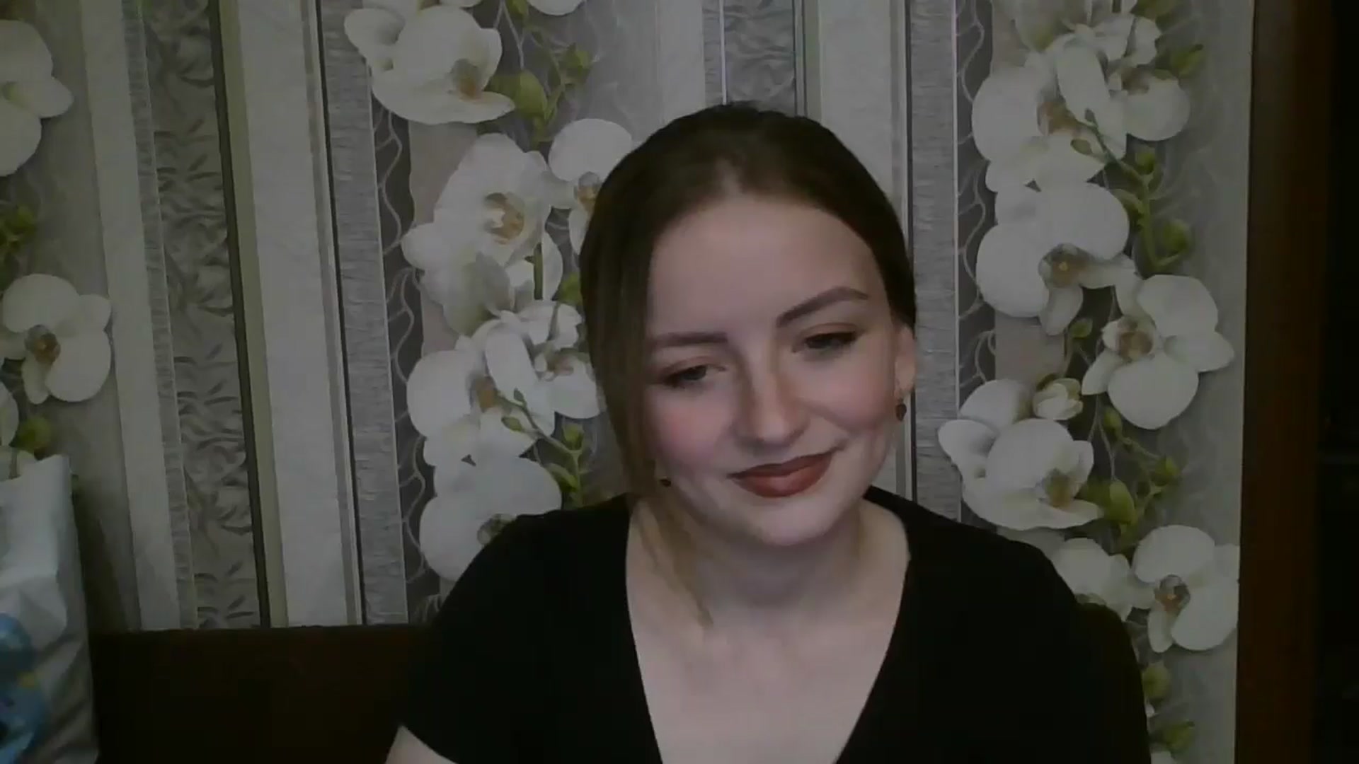 Gallery image thumbnail from DinaLennox's myfreecams stream on, 12/27/2025, 15:24 image 16 of 20