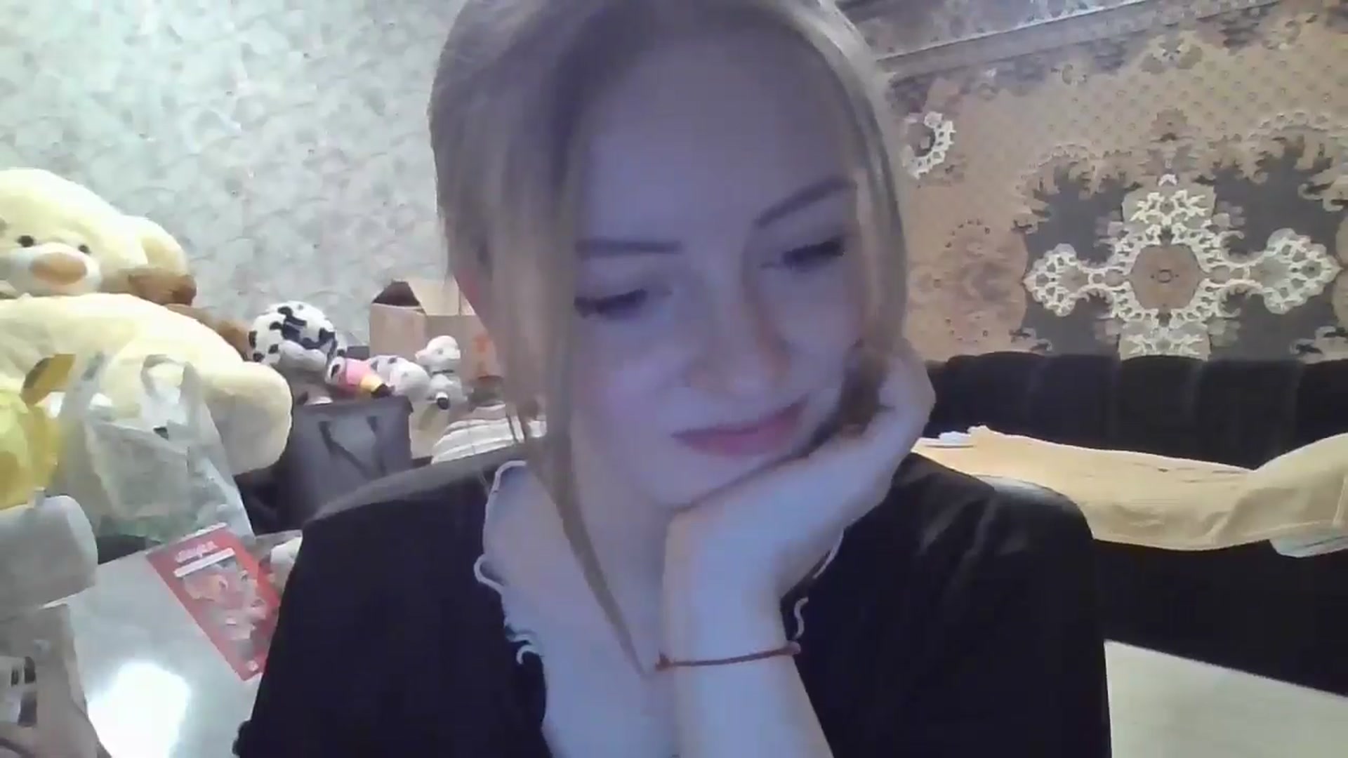 Gallery image thumbnail from DinaLennox's myfreecams stream on, 01/01/2026, 18:53 image 11 of 20