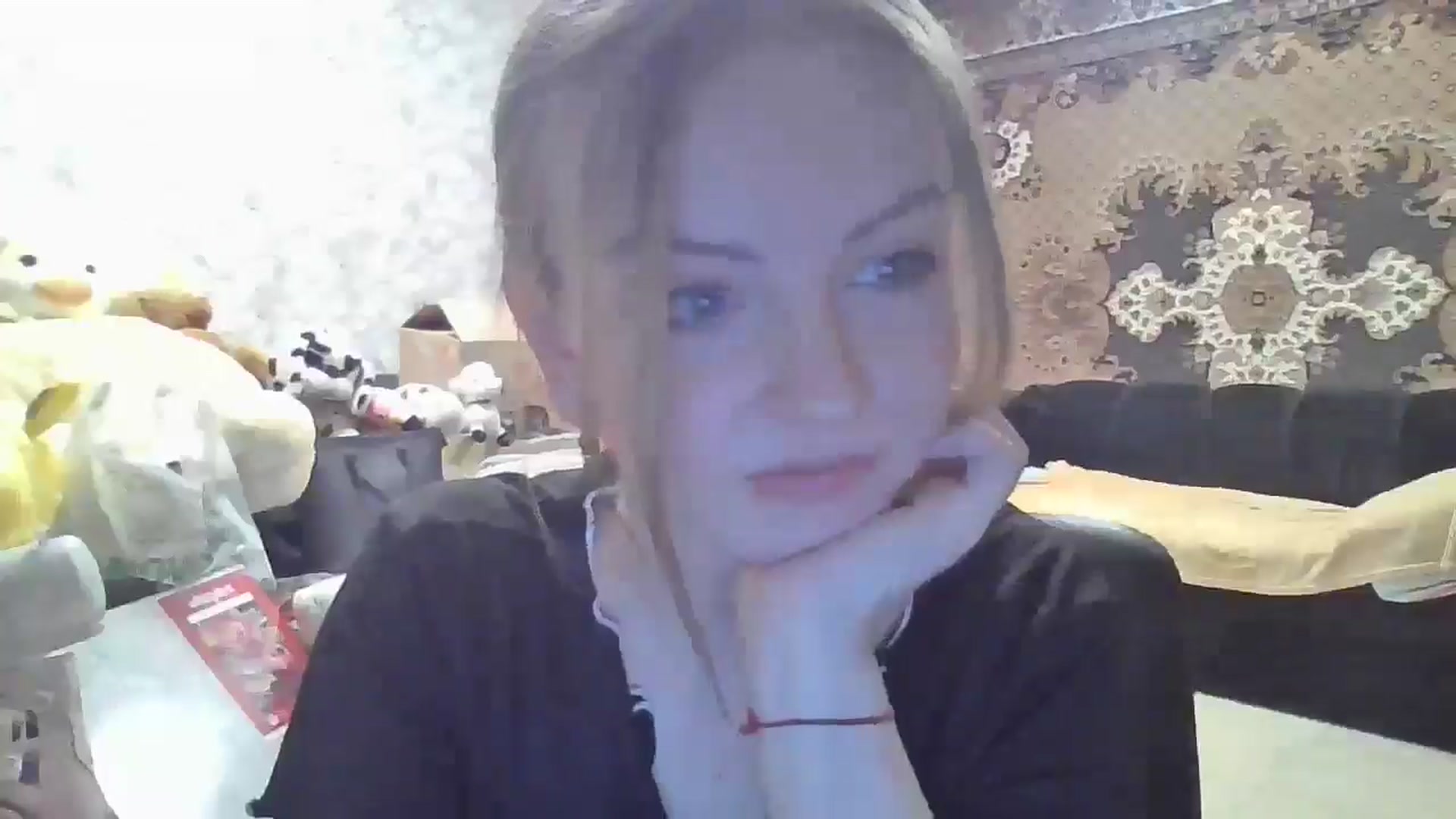 Gallery image thumbnail from DinaLennox's myfreecams stream on, 01/01/2026, 18:53 image 12 of 20