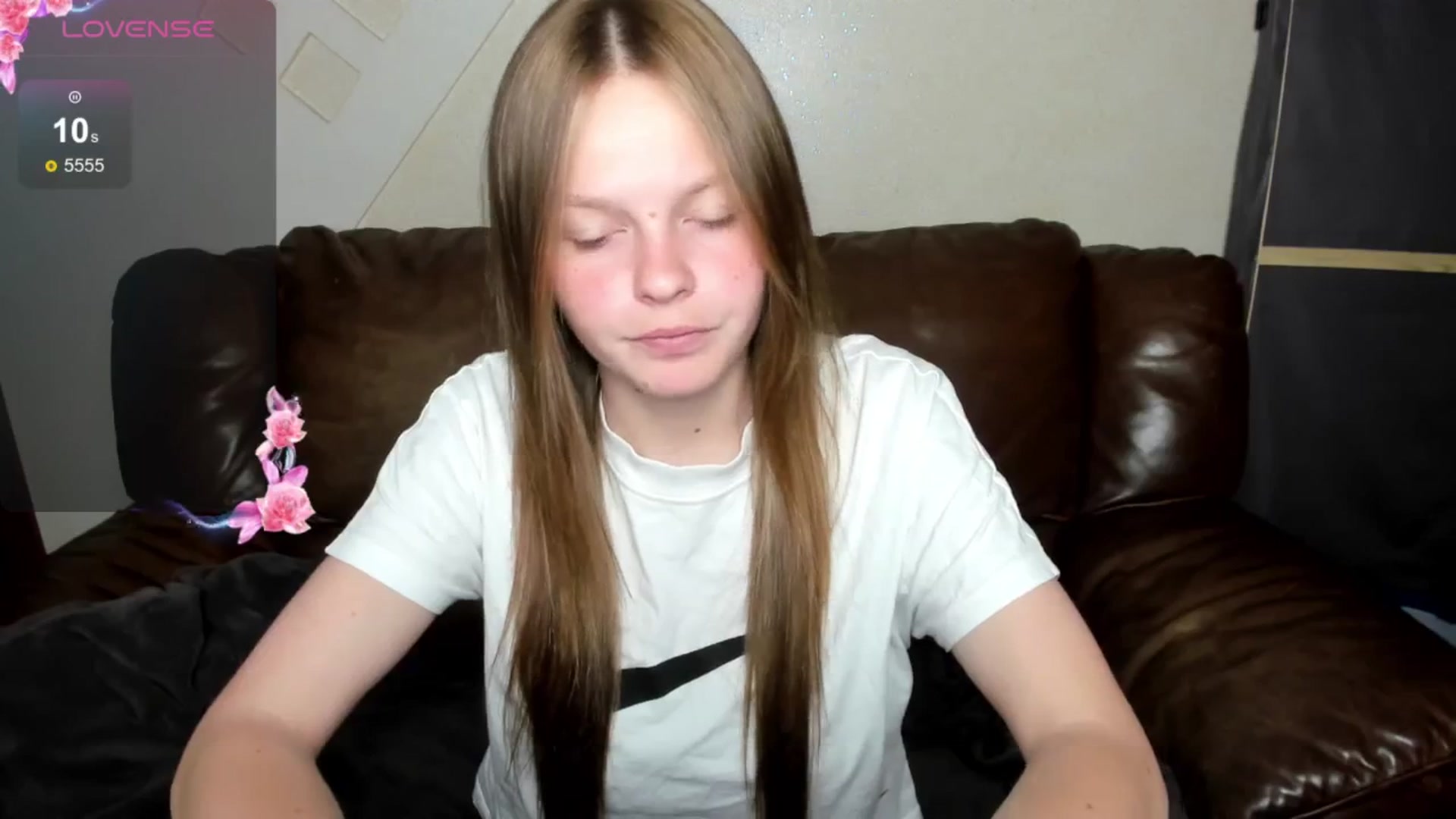 Gallery image thumbnail from DinaRock's myfreecams stream on, 06/02/2024, 11:07 image 12 of 20