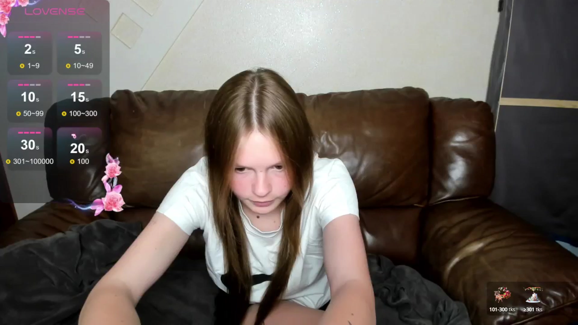 Gallery image thumbnail from DinaRock's myfreecams stream on, 06/02/2024, 11:07 image 11 of 20