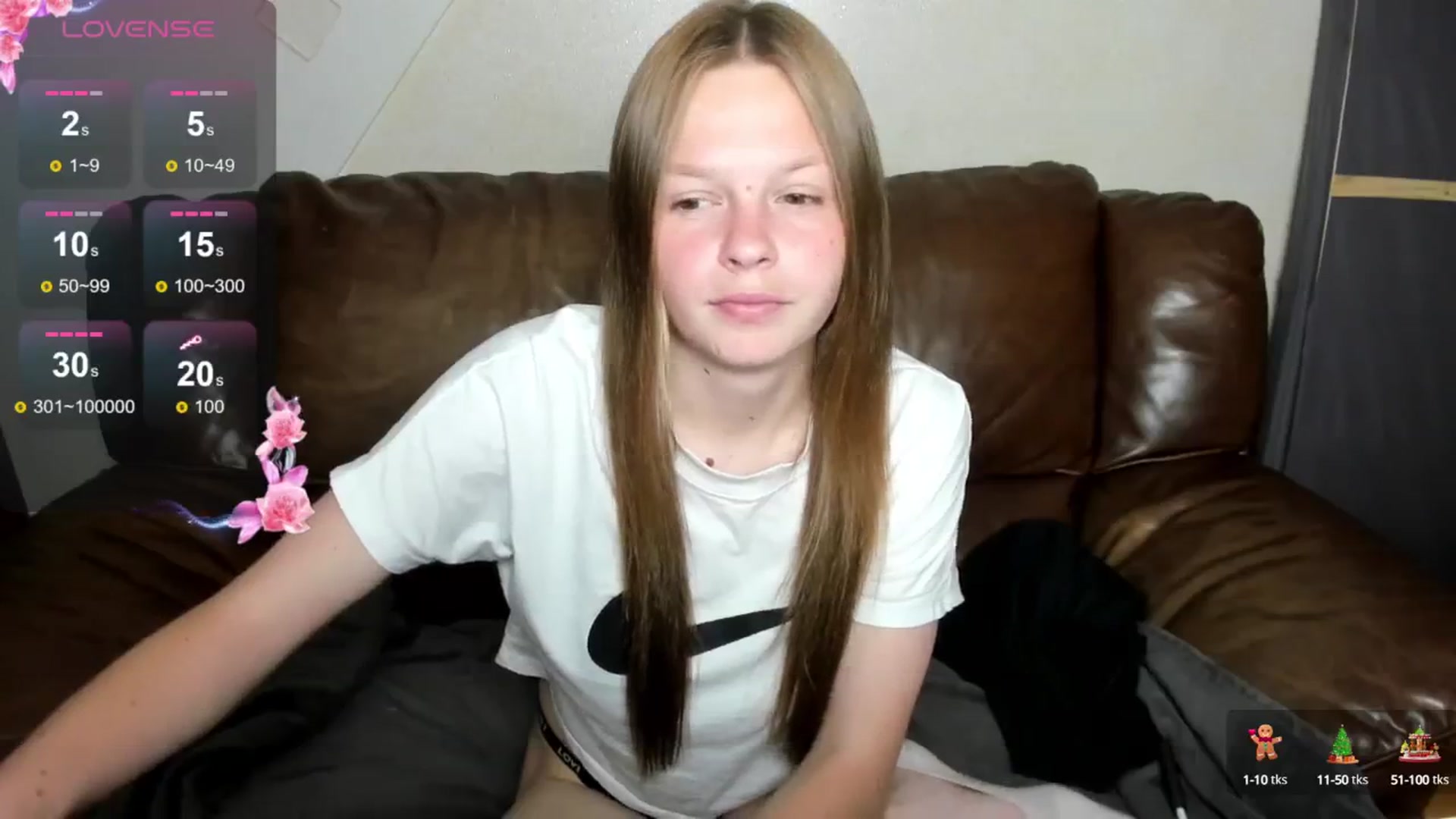 Gallery image thumbnail from DinaRock's myfreecams stream on, 06/15/2024, 10:27 image 12 of 20