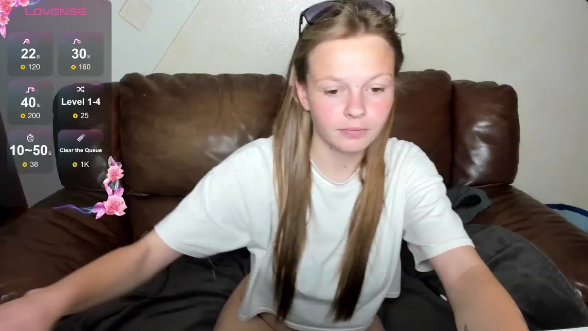 Gallery image thumbnail from DinaRock's myfreecams stream on, 07/08/2024, 10:08 image 16 of 20