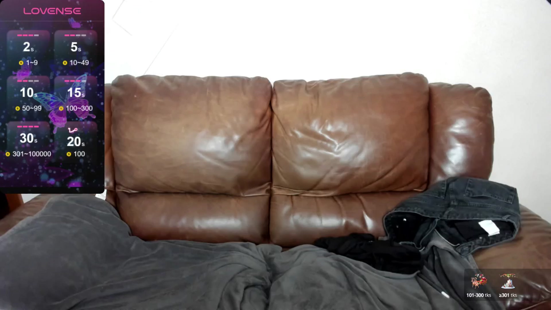 Gallery image thumbnail from DinaRock's myfreecams stream on, 07/16/2024, 09:03 image 10 of 20
