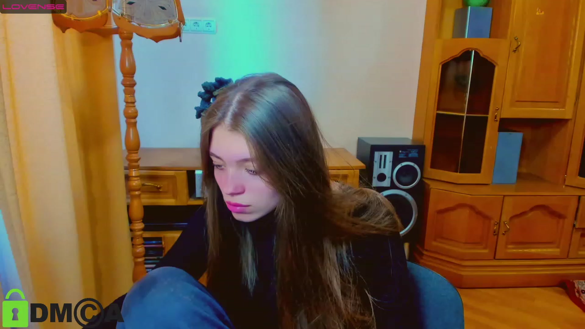 Gallery image thumbnail from DinaTin's myfreecams stream on, 02/12/2023, 11:32 image 7 of 20