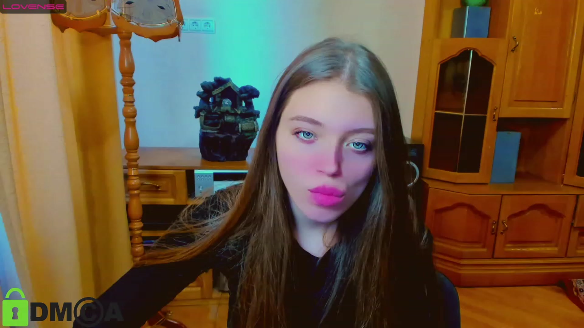 Gallery image thumbnail from DinaTin's myfreecams stream on, 02/12/2023, 11:32 image 20 of 20