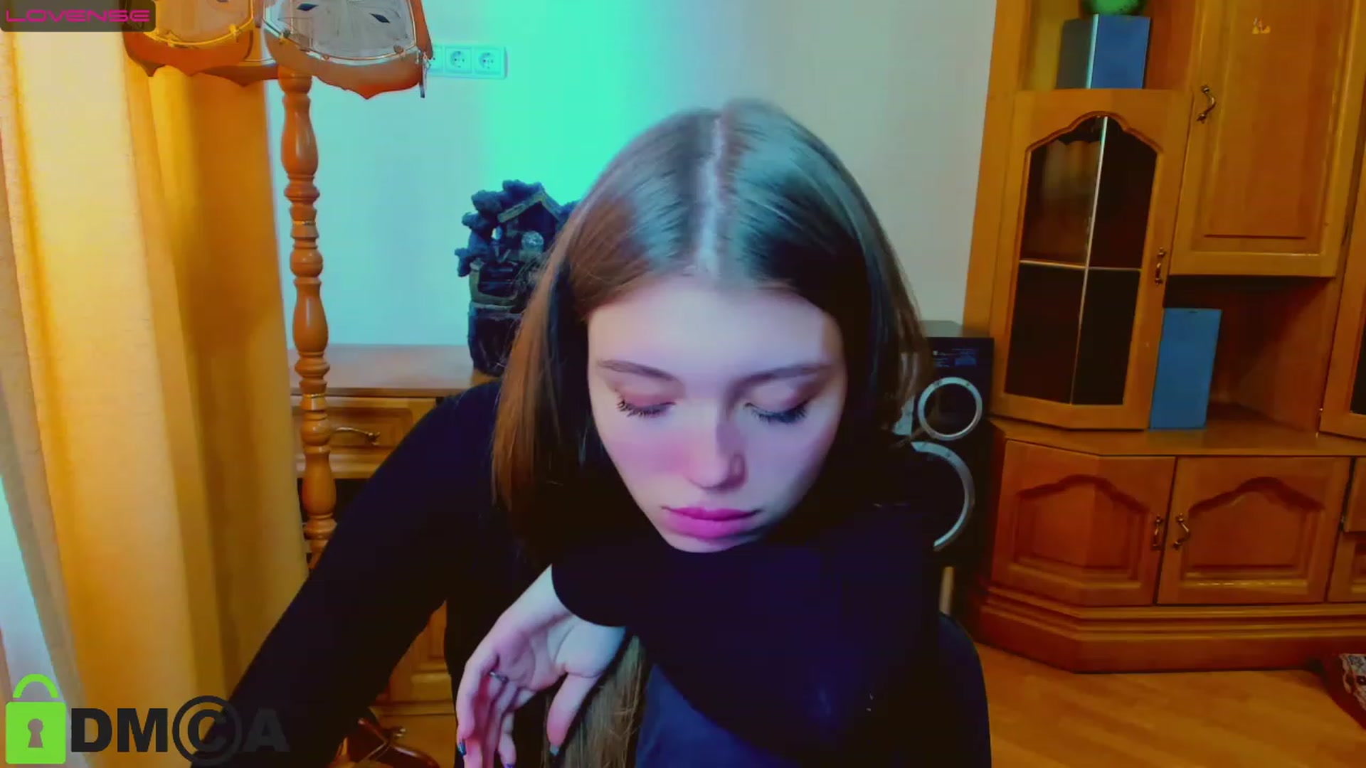 Gallery image thumbnail from DinaTin's myfreecams stream on, 02/12/2023, 12:56 image 9 of 20