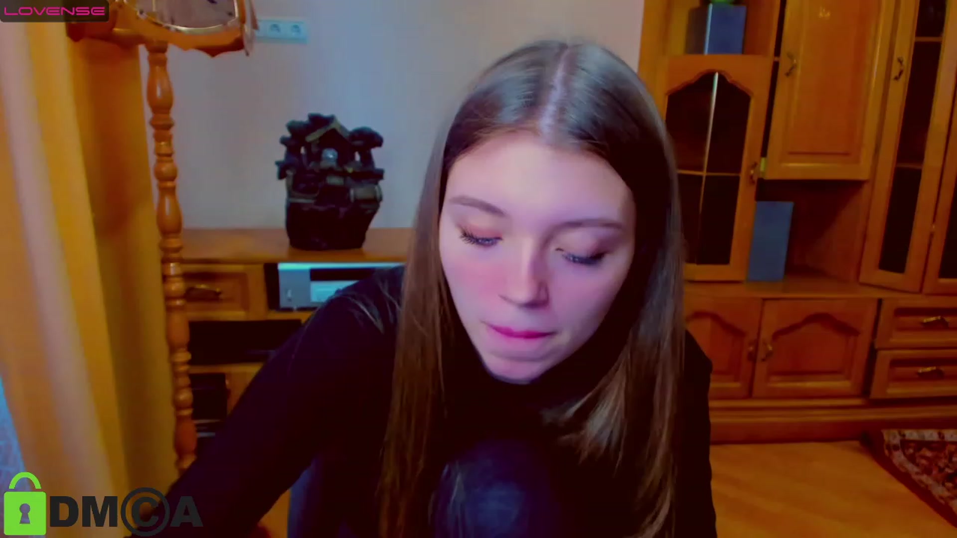 Gallery image thumbnail from DinaTin's myfreecams stream on, 02/13/2023, 12:47 image 7 of 20