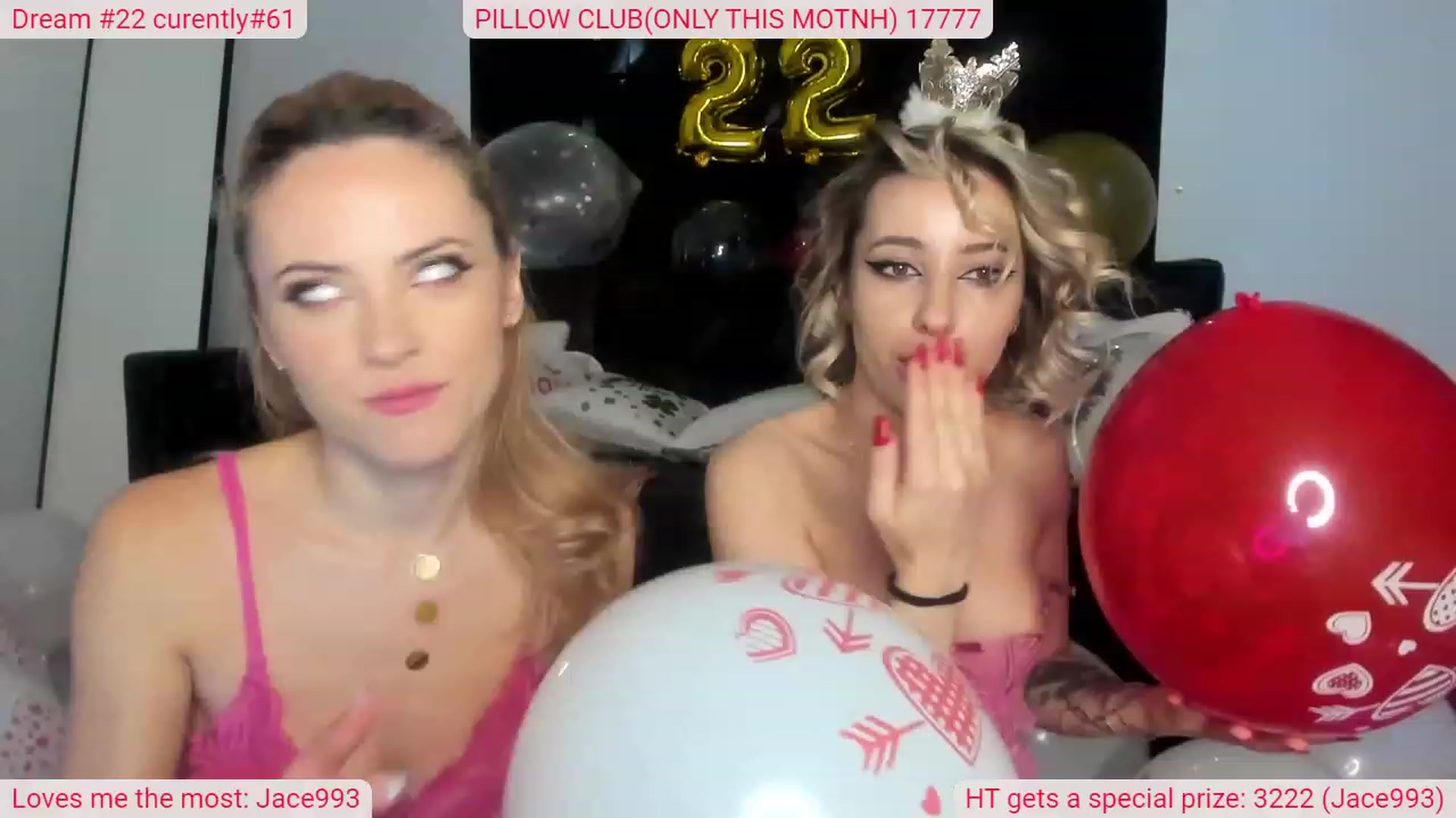 Gallery image thumbnail from DinasLibrary's myfreecams stream on, 11/20/2022, 05:47 image 12 of 20