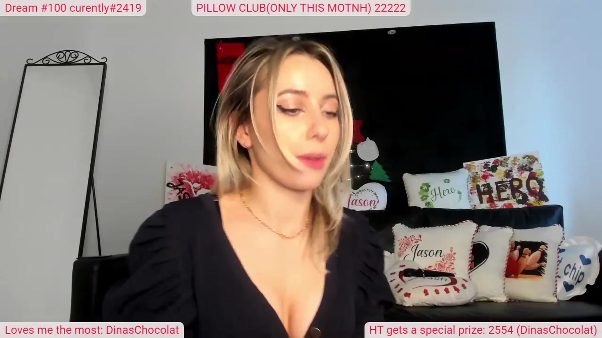 Gallery image thumbnail from DinasLibrary's myfreecams stream on, 12/09/2022, 07:53 image 17 of 20