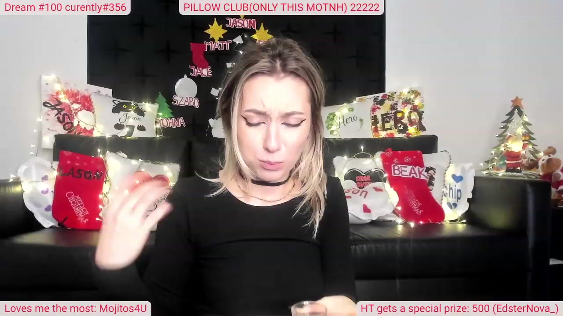 Gallery image thumbnail from DinasLibrary's myfreecams stream on, 12/18/2022, 05:40 image 5 of 20
