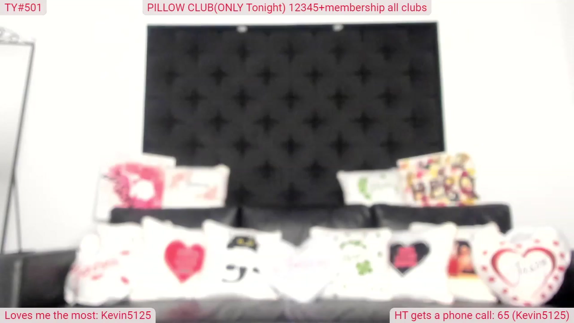 Gallery image thumbnail from DinasLibrary's myfreecams stream on, 01/15/2023, 06:14 image 6 of 20
