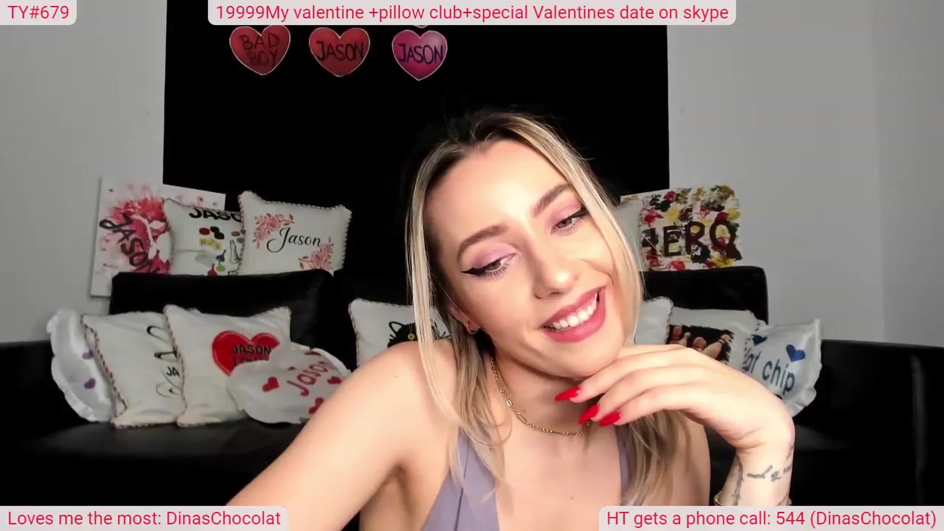 Gallery image thumbnail from DinasLibrary's myfreecams stream on, 02/04/2023, 06:15 image 13 of 20