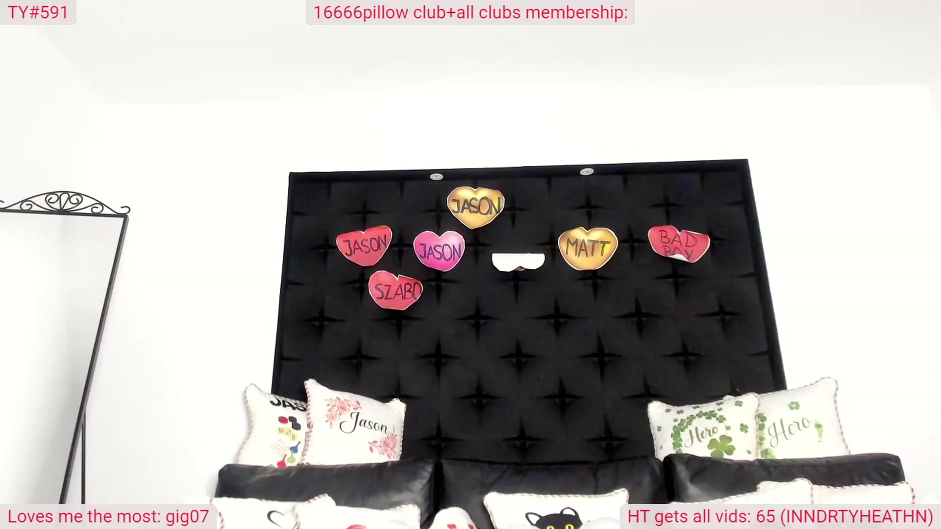 Gallery image thumbnail from DinasLibrary's myfreecams stream on, 02/24/2023, 04:10 image 10 of 20