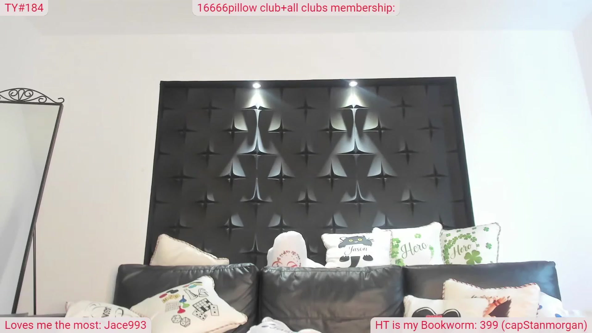 Gallery image thumbnail from DinasLibrary's myfreecams stream on, 03/11/2023, 08:06 image 8 of 20