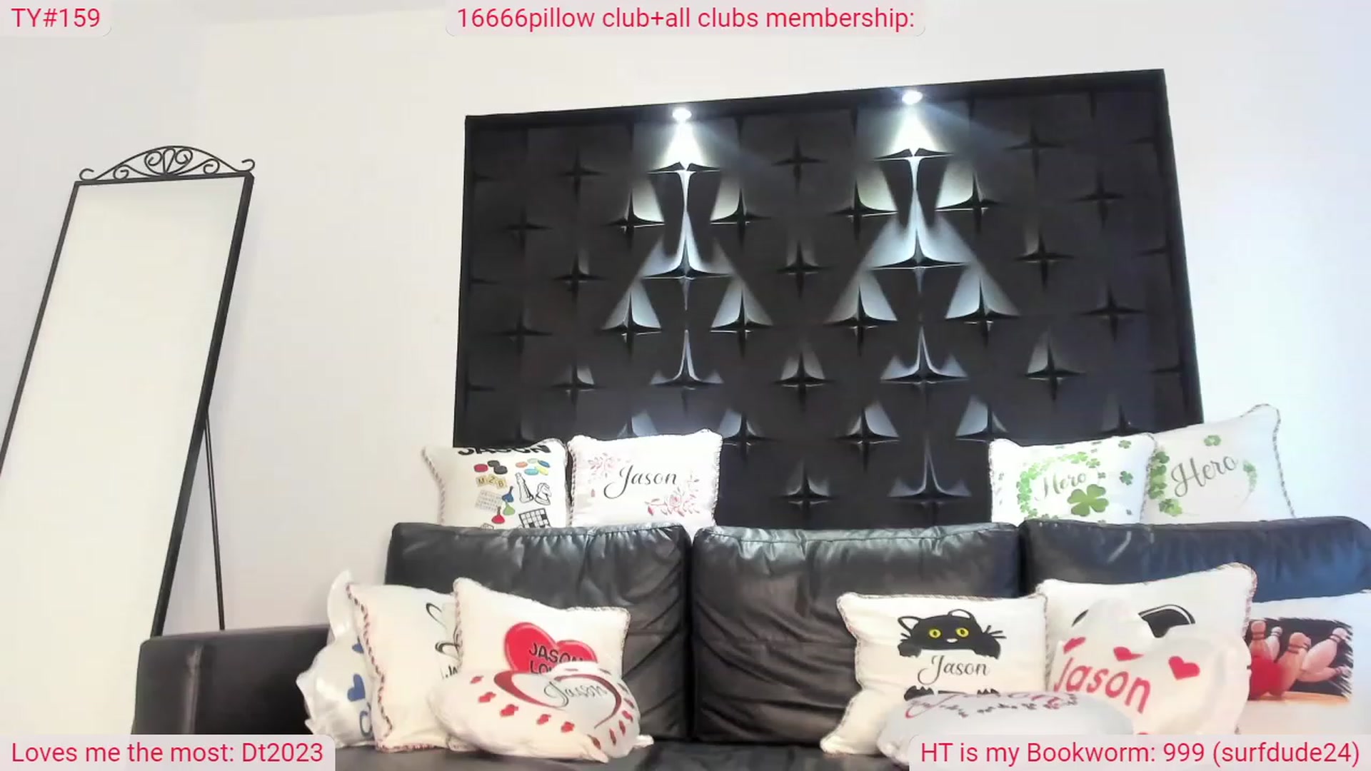 Gallery image thumbnail from DinasLibrary's myfreecams stream on, 03/13/2023, 05:39 image 15 of 20