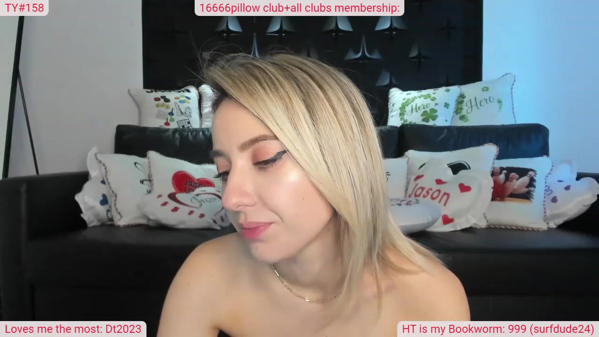 Gallery image thumbnail from DinasLibrary's myfreecams stream on, 03/13/2023, 06:01 image 4 of 20